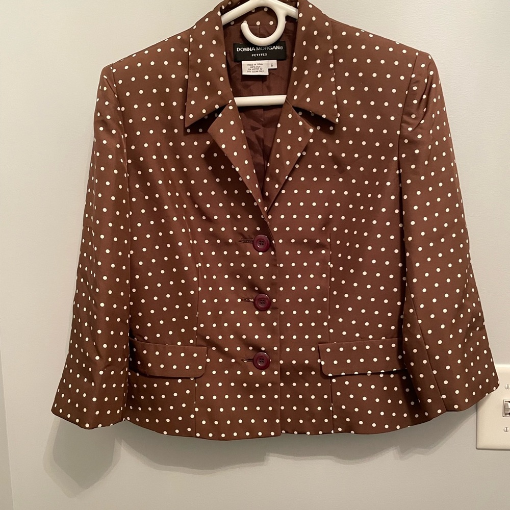 DONNA MORGAN Brown Poka dot Blazer